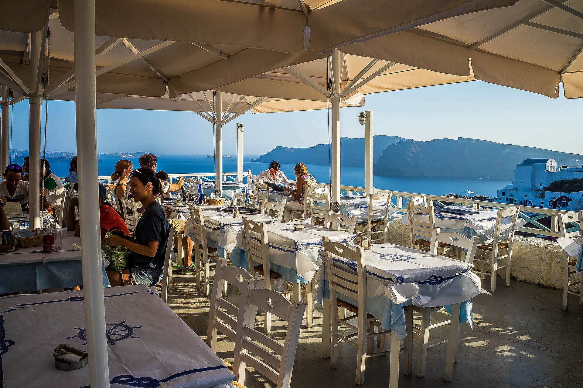 Santorini Restaurants: Where to Eat, Area by Area